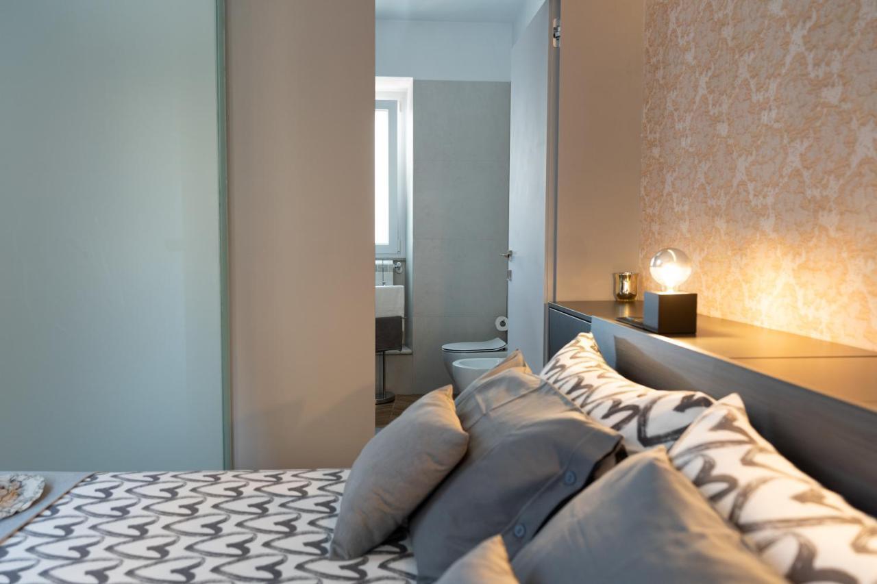 Colosseo Luxe Apartment In The Center Of Rome Exterior photo